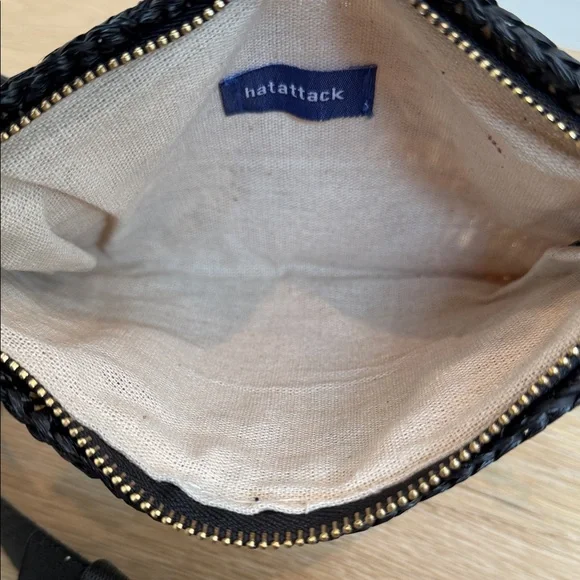 Hat Attack Black and Tan Woven Crossbody Bag - Picture 3 of 9